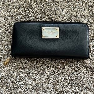 Michael Kors black leather wallet